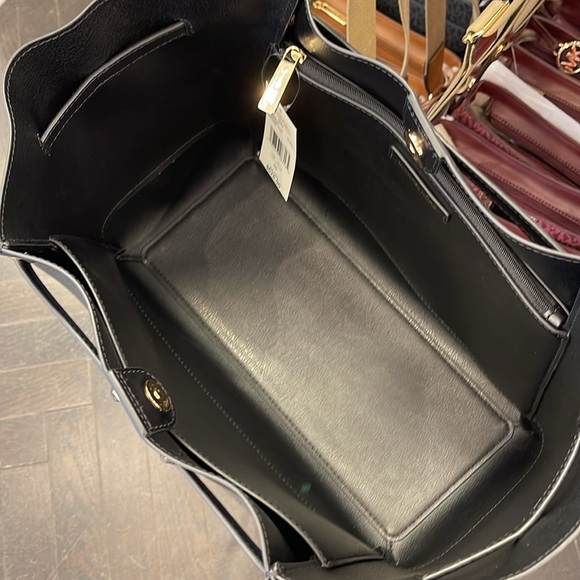 MICHAEL KORS
Reed Lg Lthr Belted Satchel Shoulder Handbag 
Black Crocodile 
NWT - Picture 16 of 16